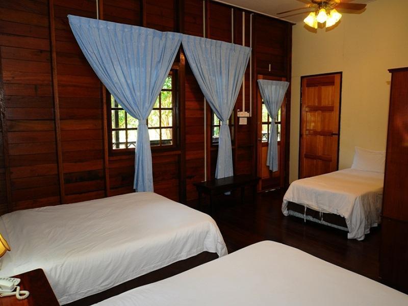 Bilit Rainforest Lodge Sandakan Buitenkant foto